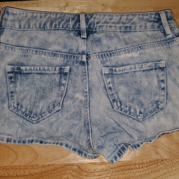 Roxy High waisted Shorts - Picture 2 of 2
